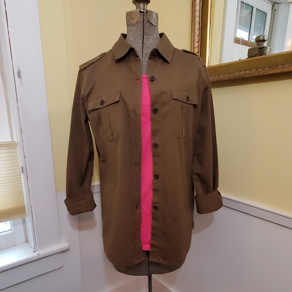 JACK WILLS British Military Style Utility Button Down - Picture 2 of 6